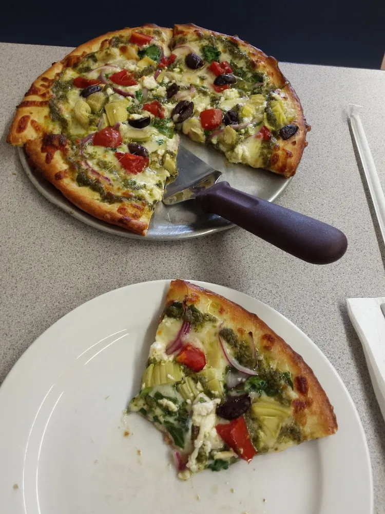 The Greek Pizza